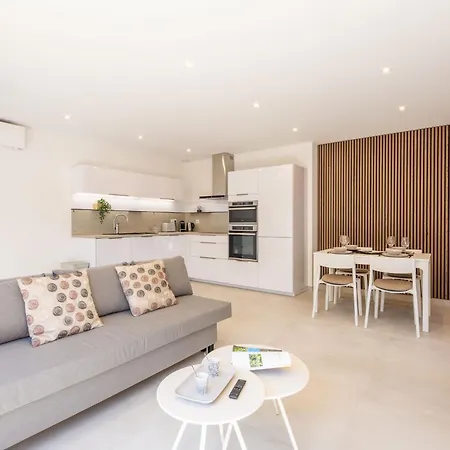 Akemi By Interhome *